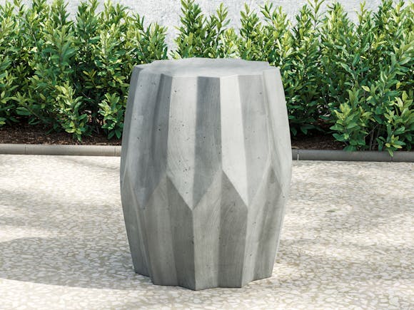 Modulo Faceted Concrete Side Table 