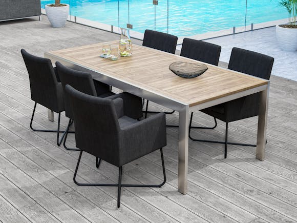Quarterdeck Outdoor Dining Table with Berg Dining Chairs